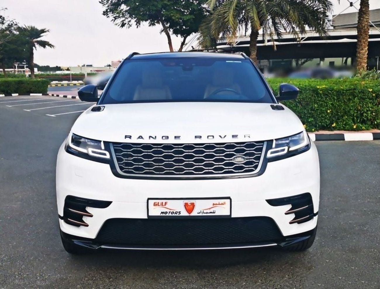 Land Rover Range Rover Velar R-DYNAMIC HSE P300 HSE(L560),5dr SUV,2.0L-4CYL-Full Option Excellent Condition GCC Specs