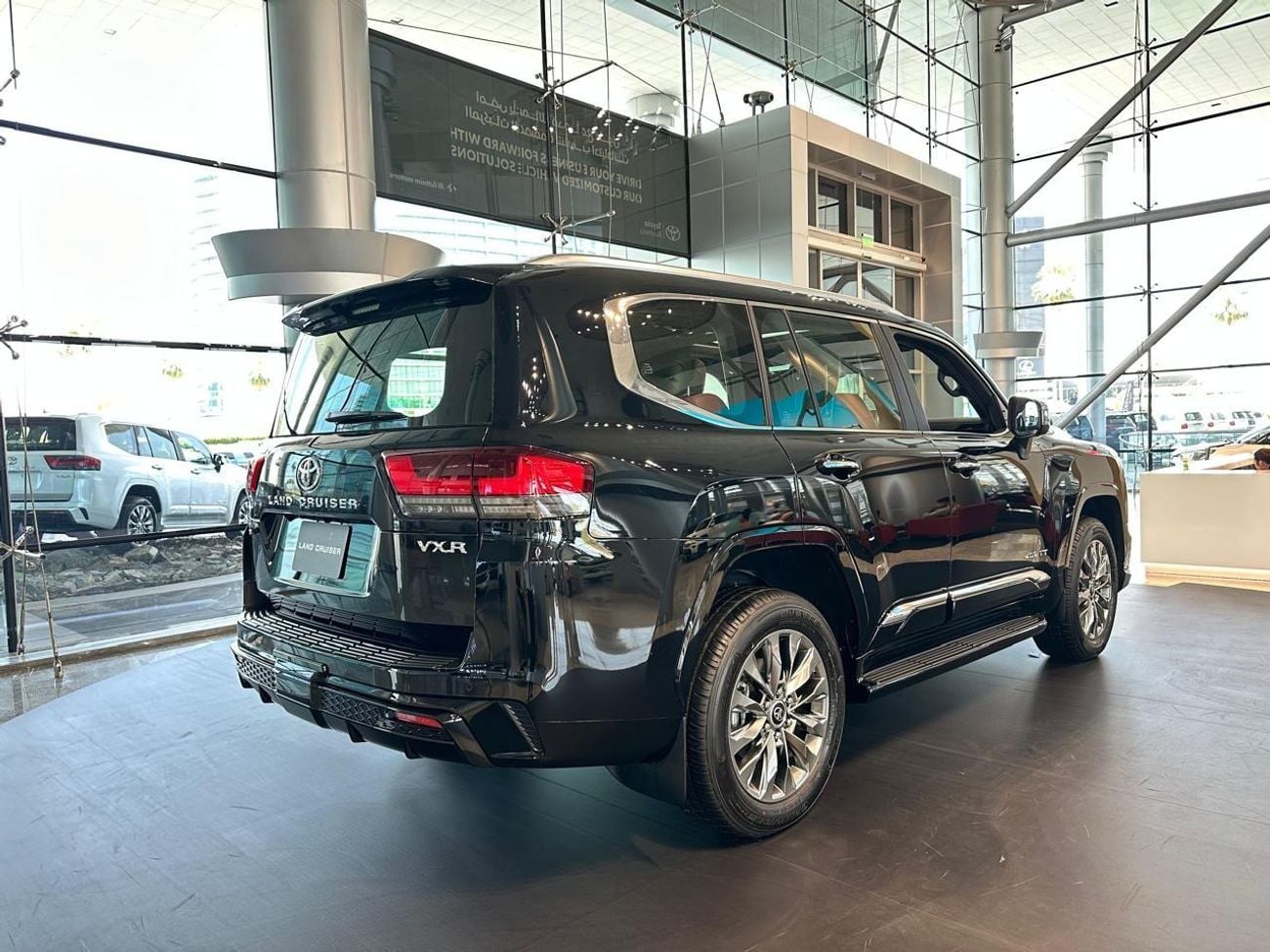 Toyota Land Cruiser VXR