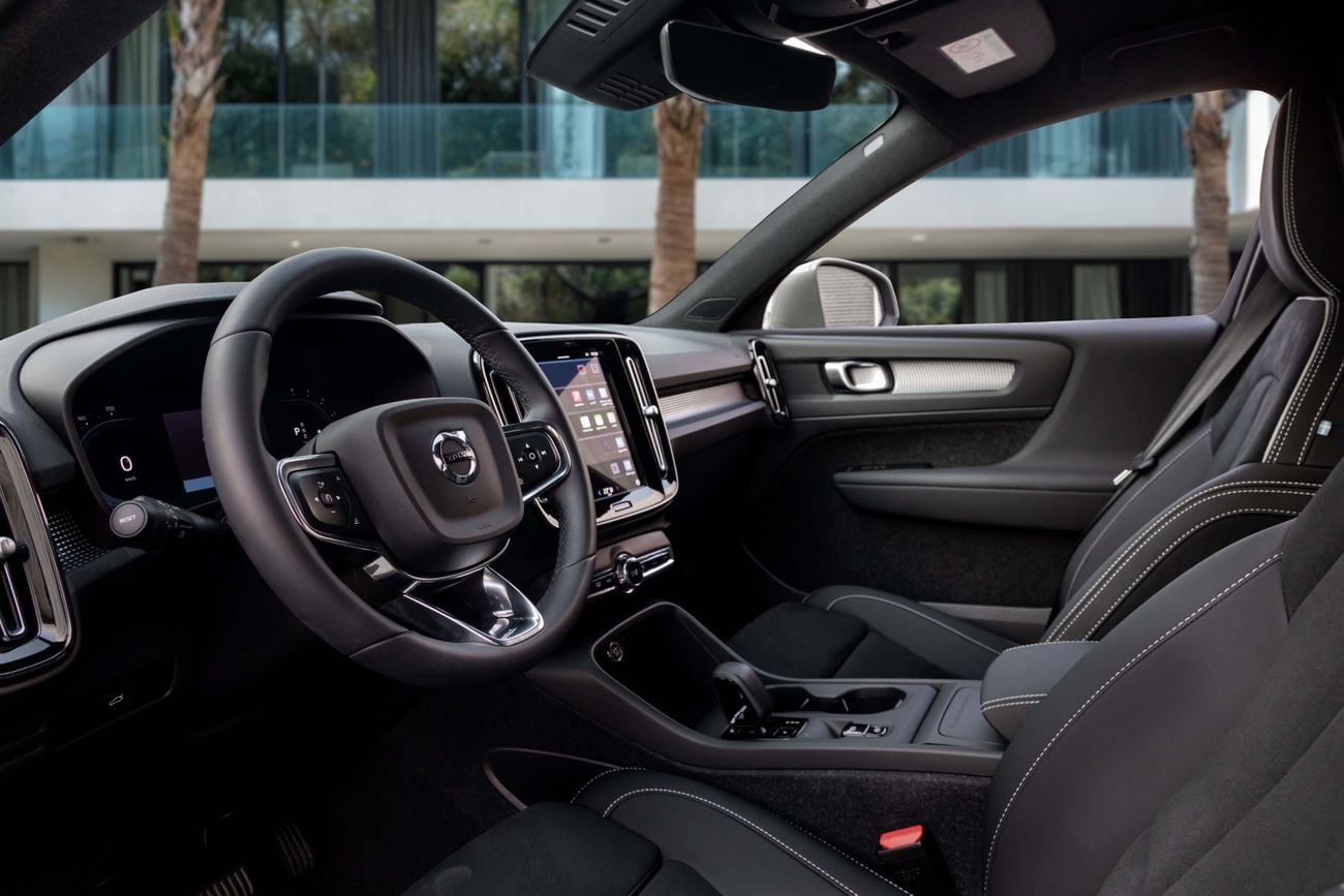 فولفو XC 40 CORE | 2,253 P.M | 0% Downpayment | VOLVO WARRANTY!