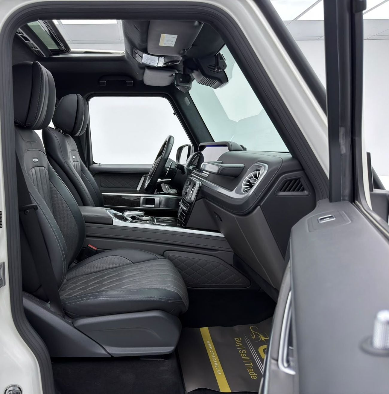 Mercedes Benz G63 AMG STANDARD