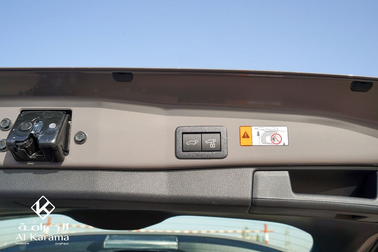 تويوتا راف ٤ XLE HEV 2.5L Hybrid Engine - 10.5" Screen - Radar - Moon Roof - Rear Camera - GCC Specs - Zero KM