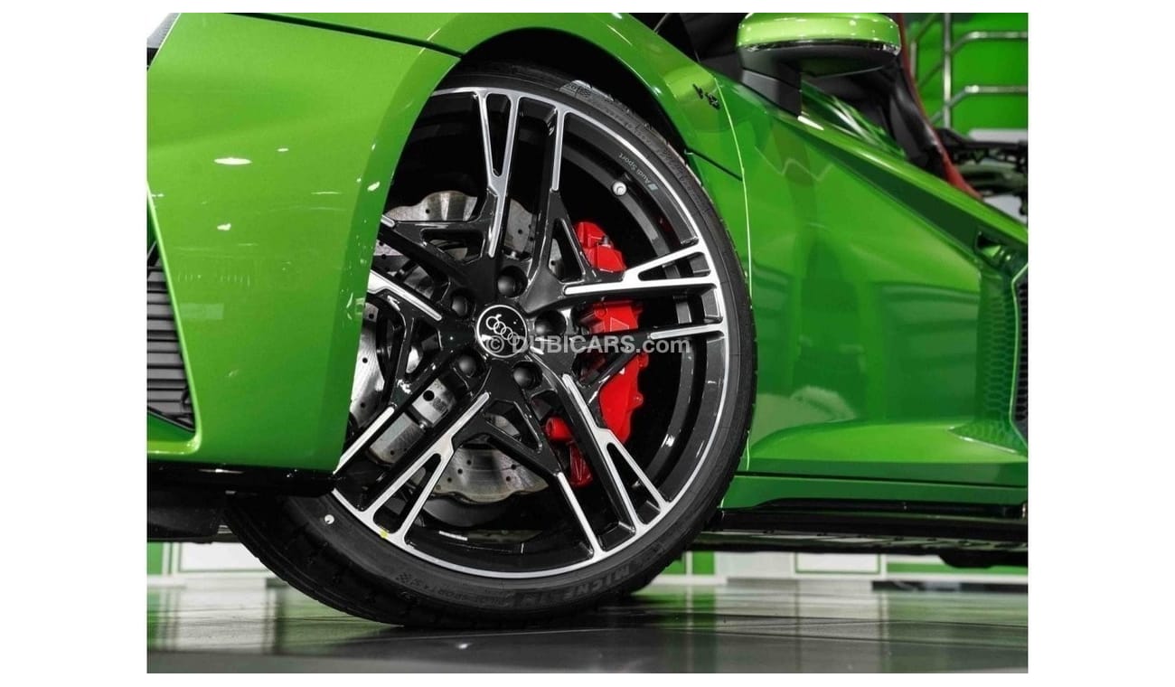 أودي R8 2023 - BRAND NEW R8 - 3 YEARS WARRANTY - SPECIAL COLOR - SIDE BLADES - FINE NAPPA - DIAMOND SEATS