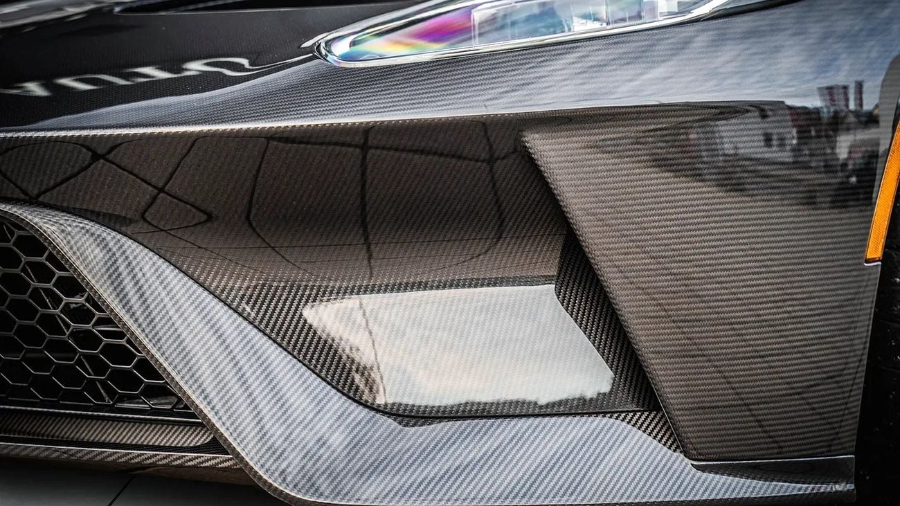 فورد جي تي LIQUID CARBON 1 OF 25 + FULL CARBON BODY !!!