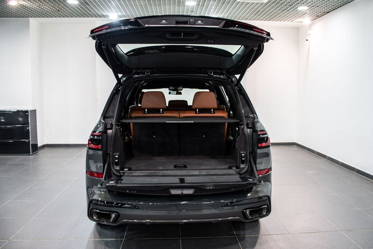 بي أم دبليو X7 XDRIVE40i MASTERCLASS M SPORT PACKAGE