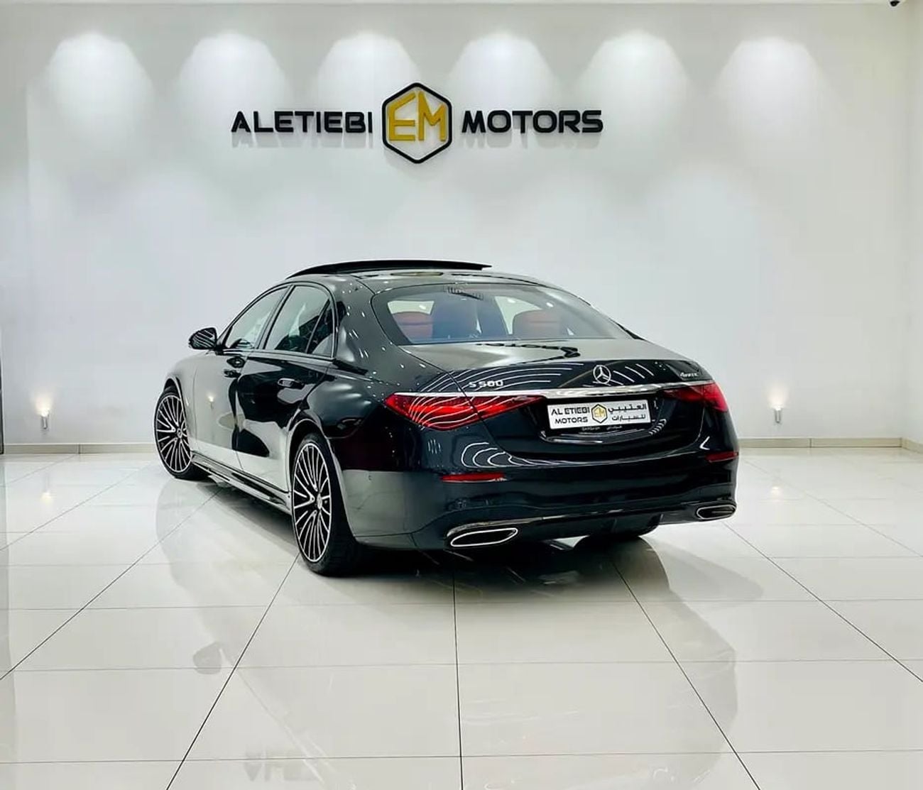مرسيدس بنز S 500 4MATIC L HIGH MERCEDES S 500 MODEL : KM : GCC SPECS UNDER WARRANTY AND SERVICE AT GARGASH MERCEDES