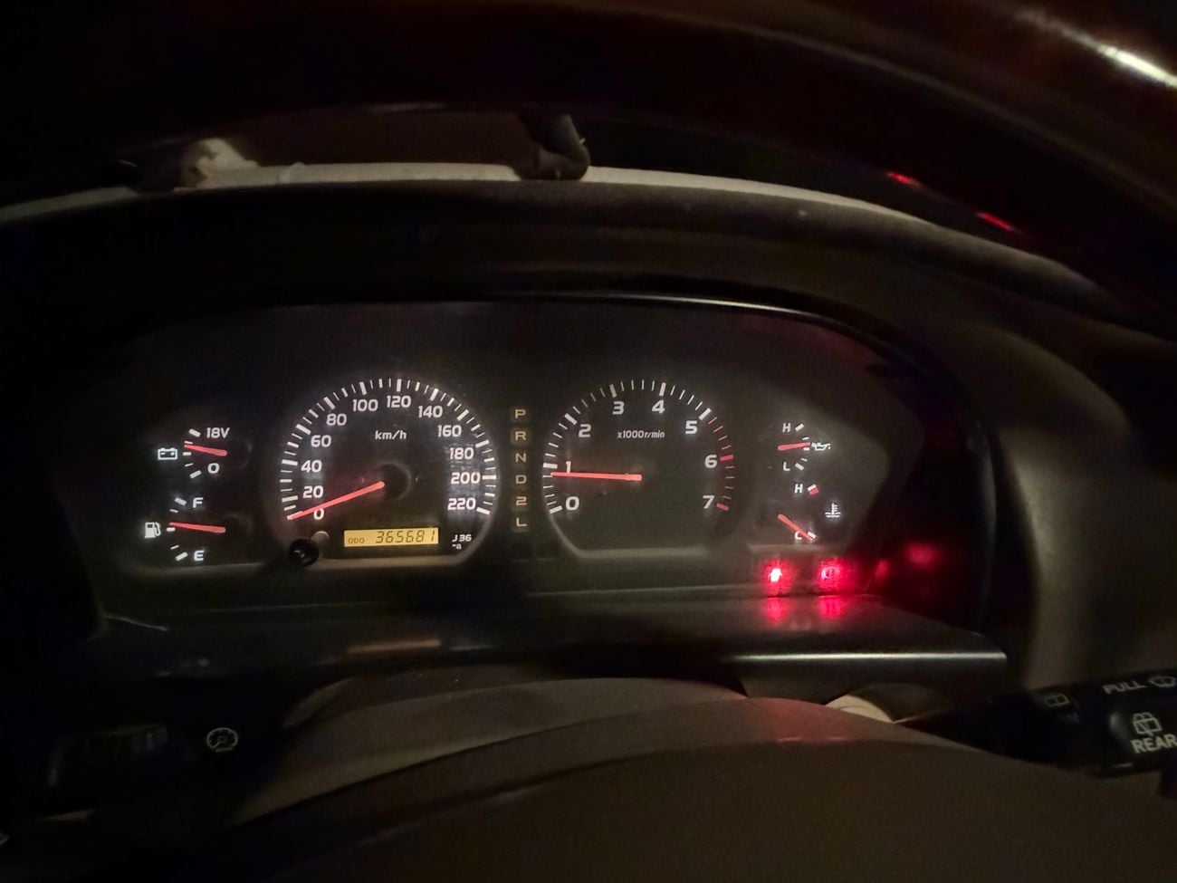 Toyota Land Cruiser VXR MID