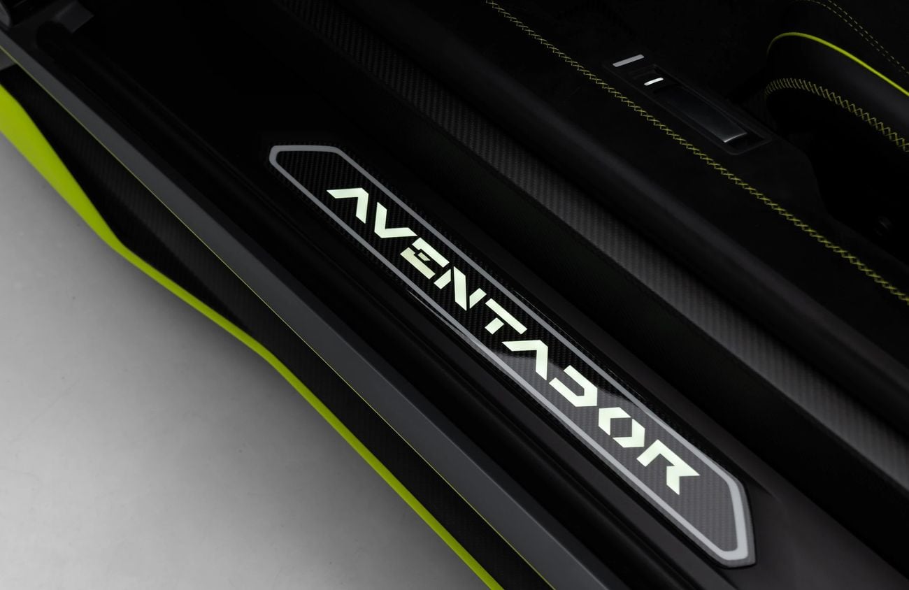 Lamborghini Aventador 6.5L V12 Naturally Aspirated Engine
