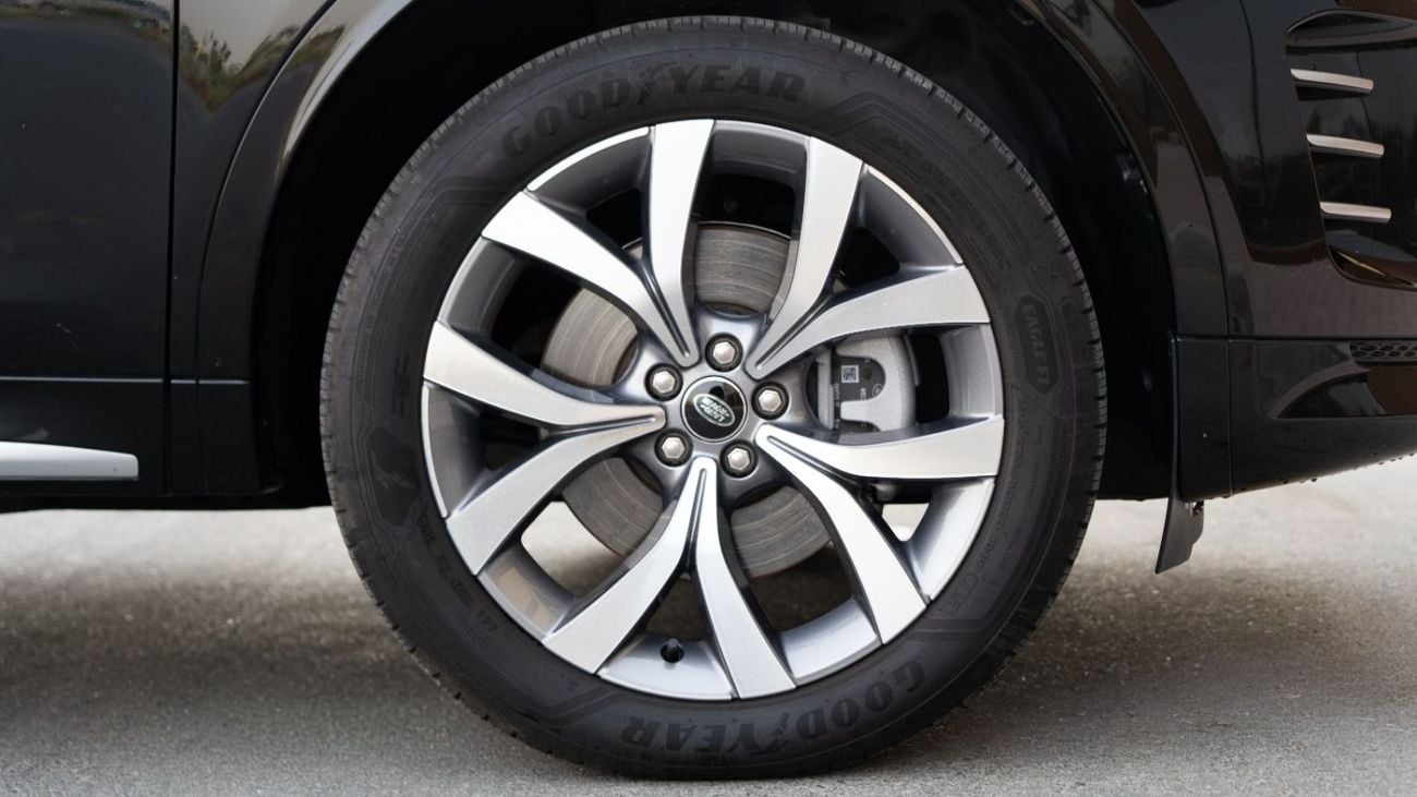 Land Rover Discovery Sport R-DYNAMIC SE P200