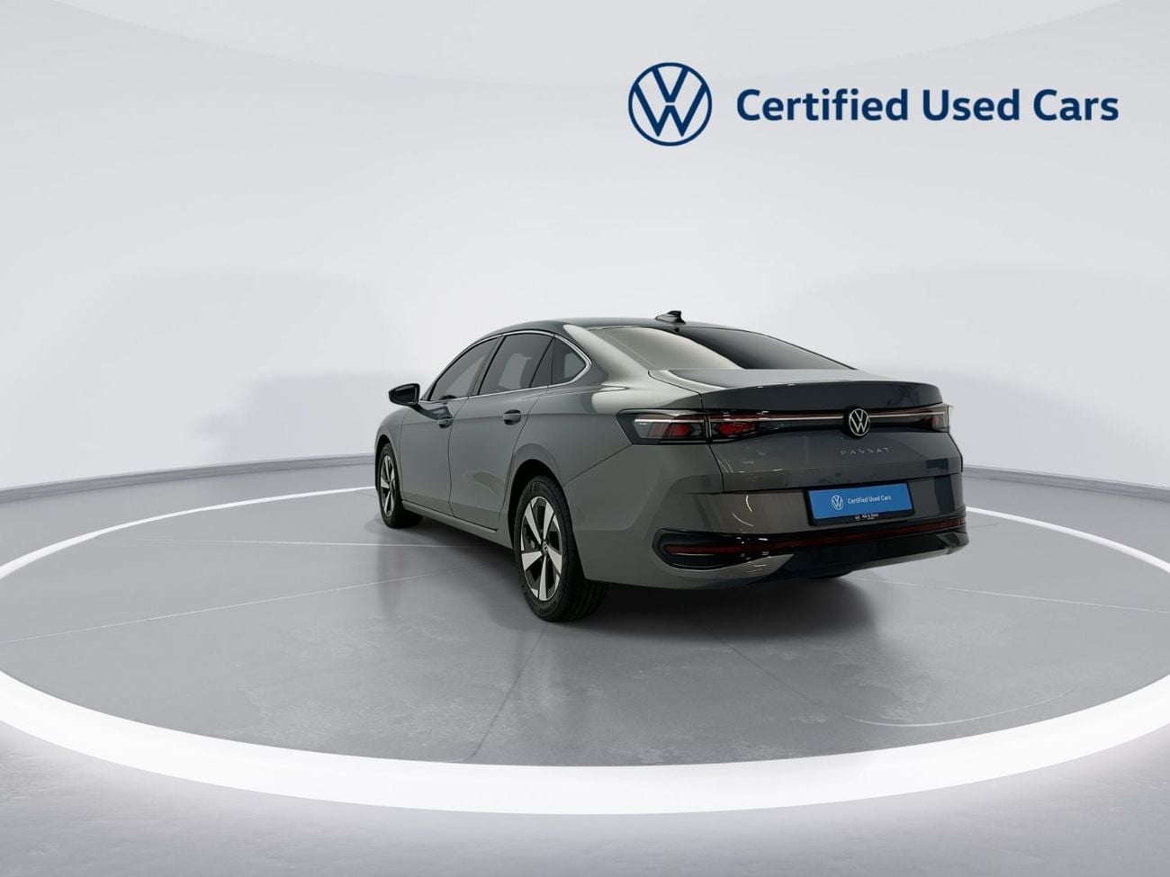 Volkswagen Passat COMFORTLINE Passat Comfortline 1.5L | 12.9” Infotainment | Panoramic Sunroof | ACC | Side Assist | Front Assist