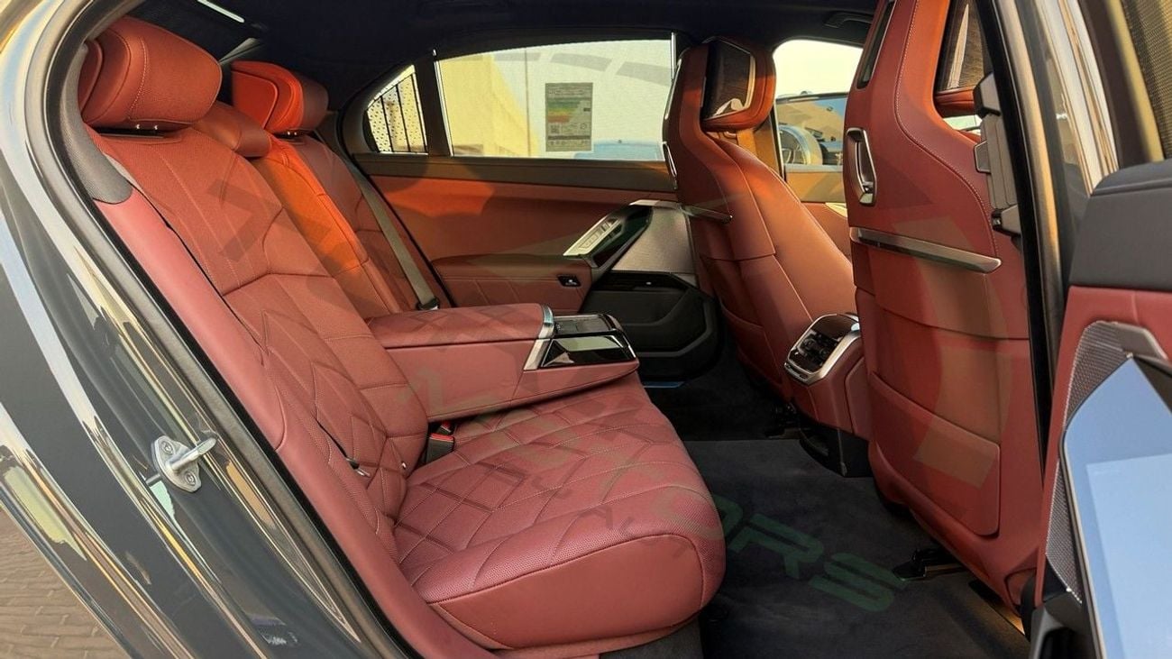 BMW 740i M SPORT 2026 ( For Export ) 3.0TT RWD GCC BRAND NEW