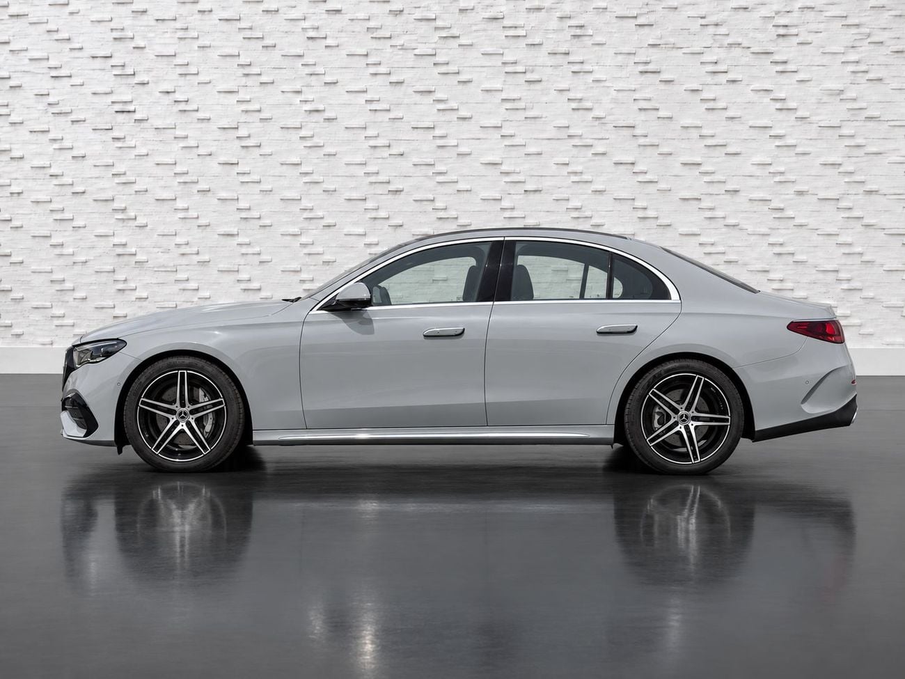 Mercedes Benz E300 AMG