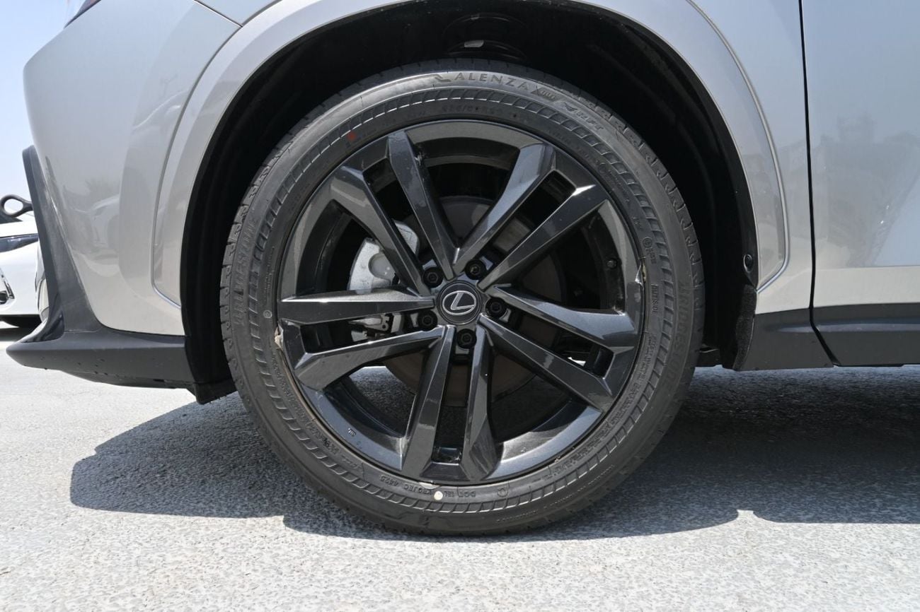 Lexus NX 350h PREMIER