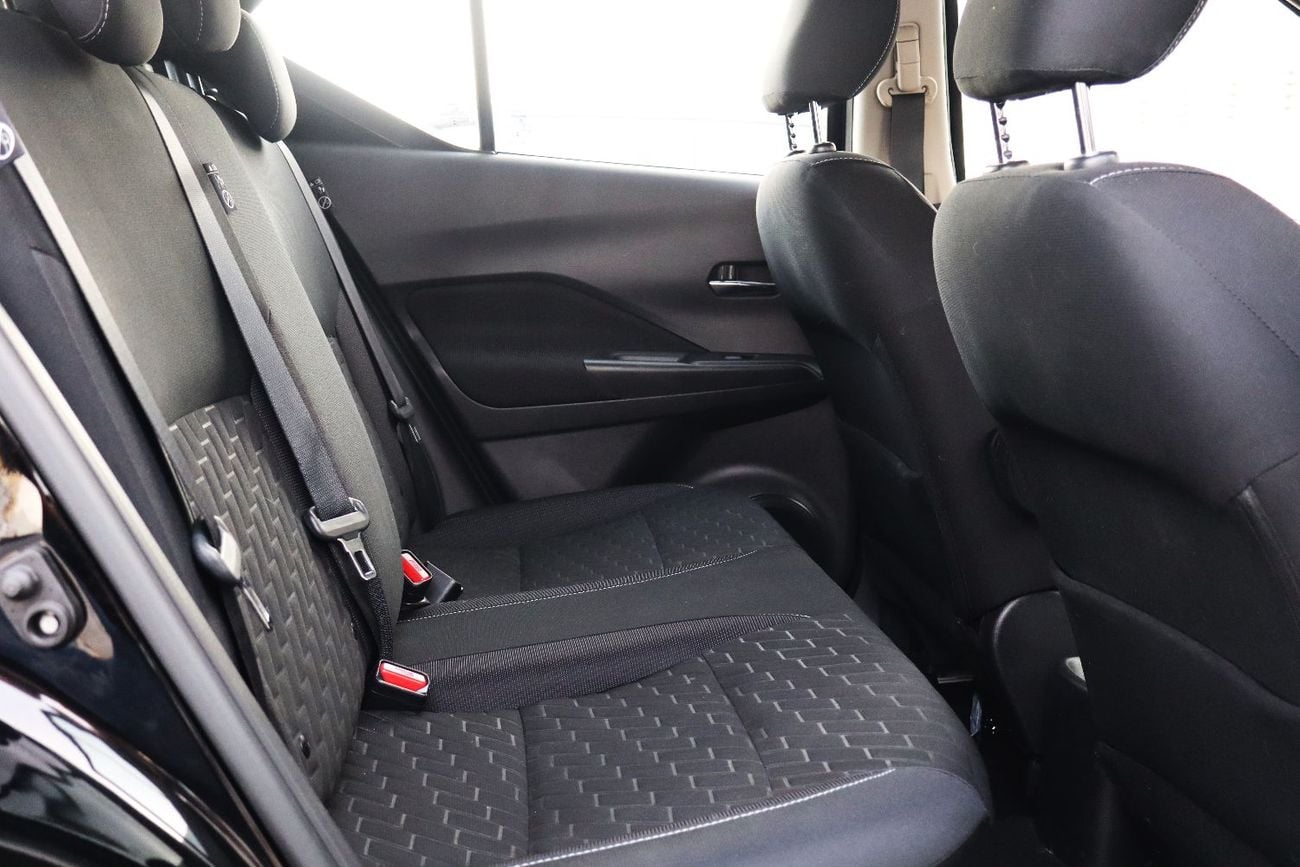 Nissan Kicks S