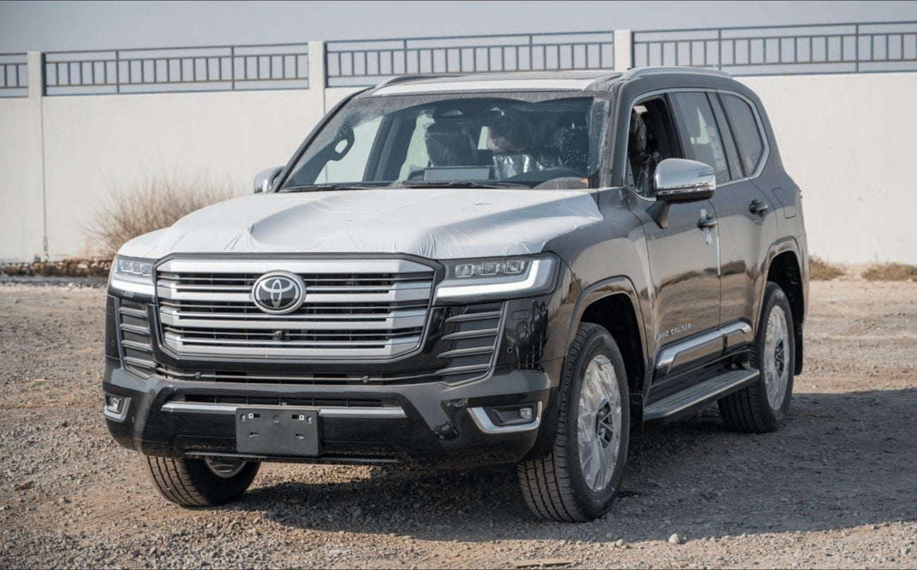 تويوتا لاند كروزر VX 4.0L with RADAR / FULL / Black on Black / 2026