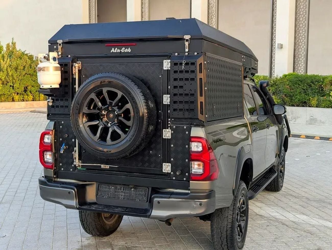 Toyota Hilux ADVENTURE GCC Specs V6 4.0L interior and Exterior Excellent Condition