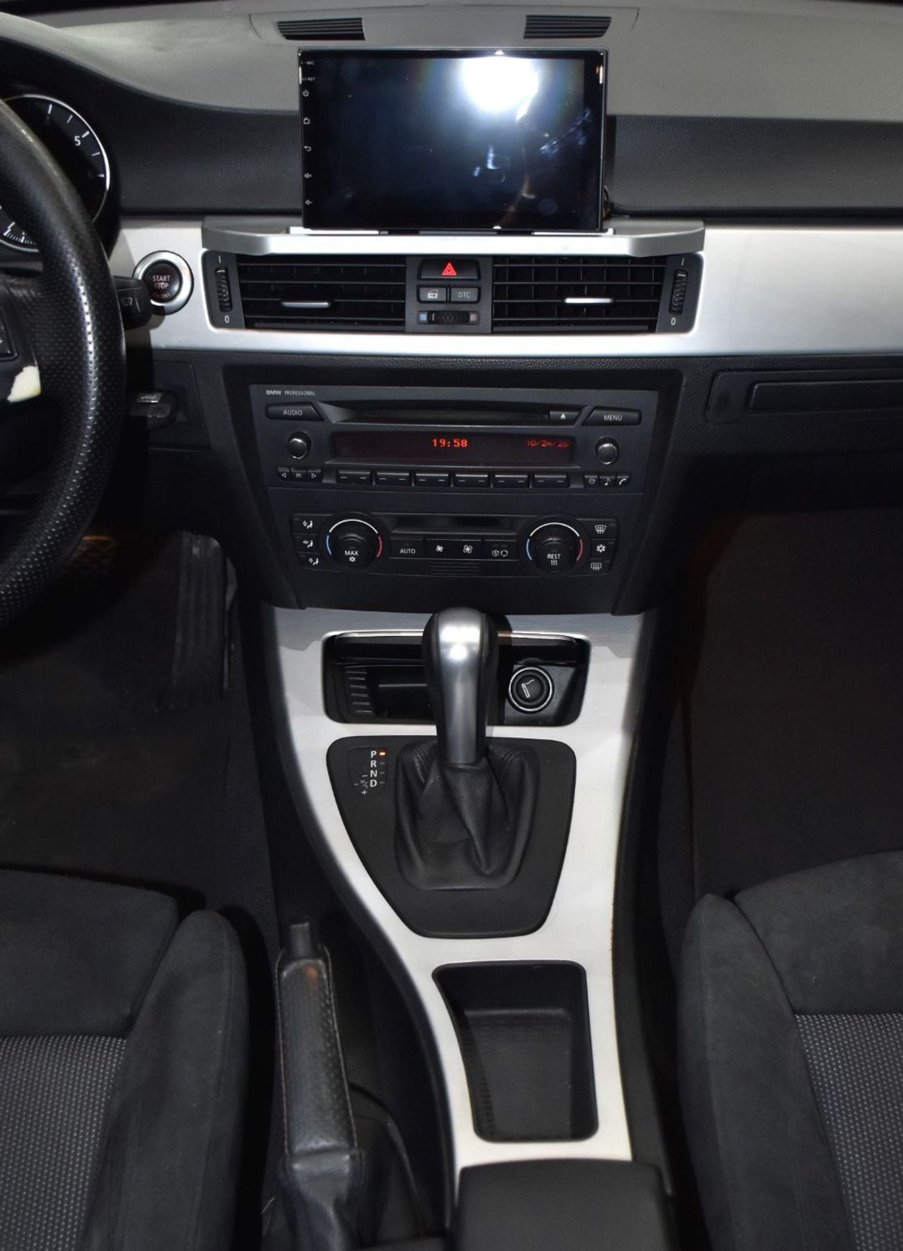 BMW 325i STANDARD EXCELLENT DEAL for our BMW 325i ( 2006 Model ) in Blue Color Japanese Specs