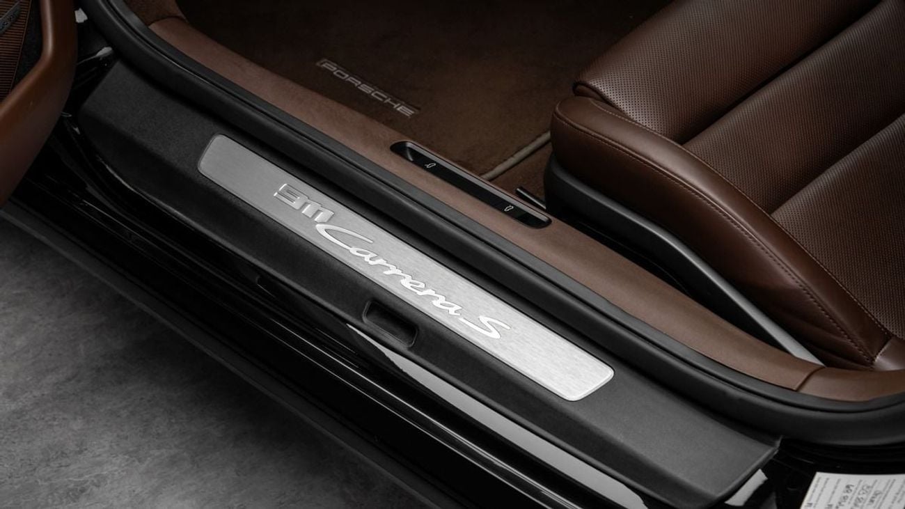 Porsche 911 CARRERA S - 2021 - GCC Specs