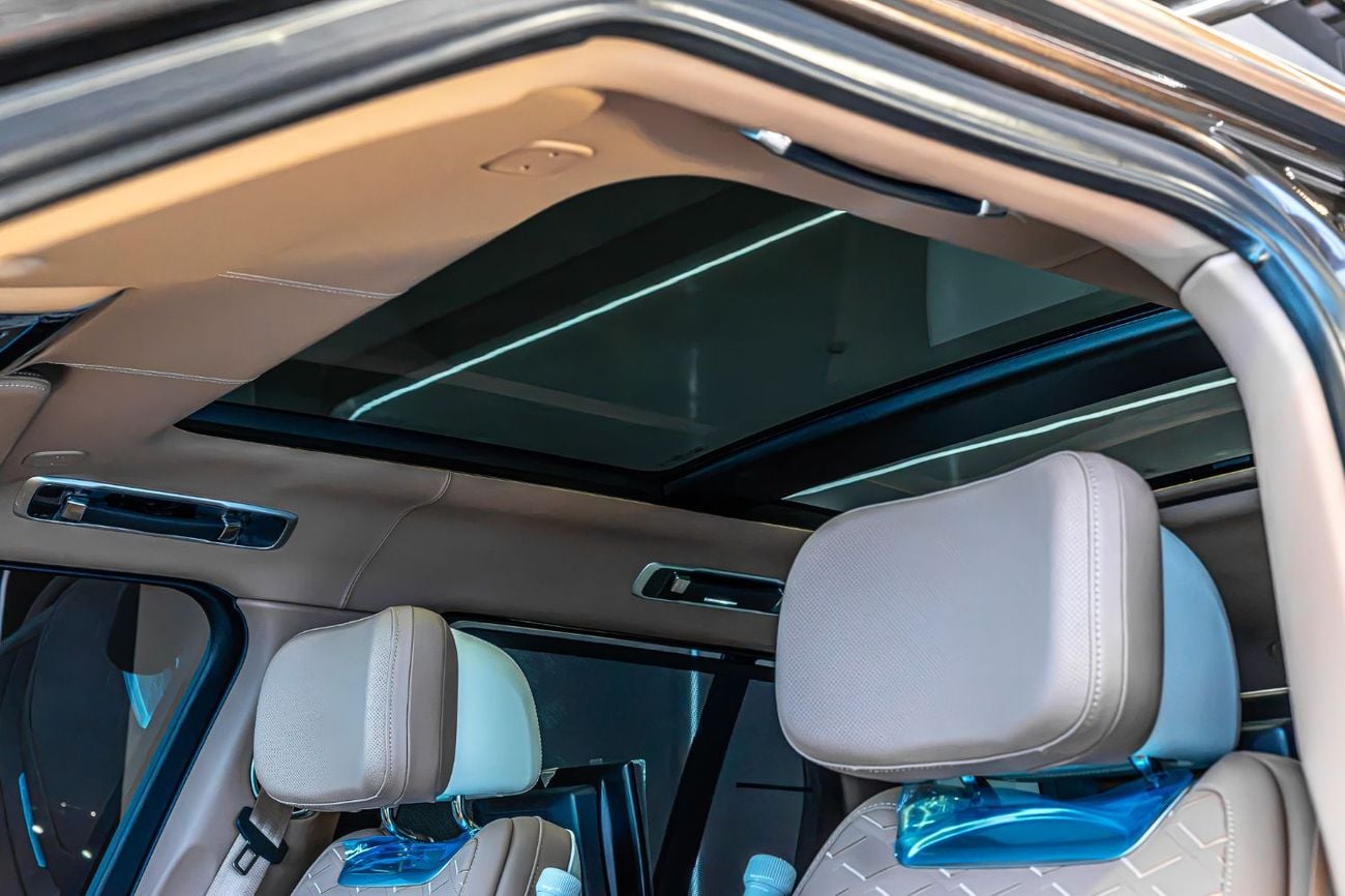 Land Rover Range Rover SV SWB P615 Tourmaline Brown | Tan Interior | 4.4L Twin-Turbo V8 | GCC Specs | Warranty