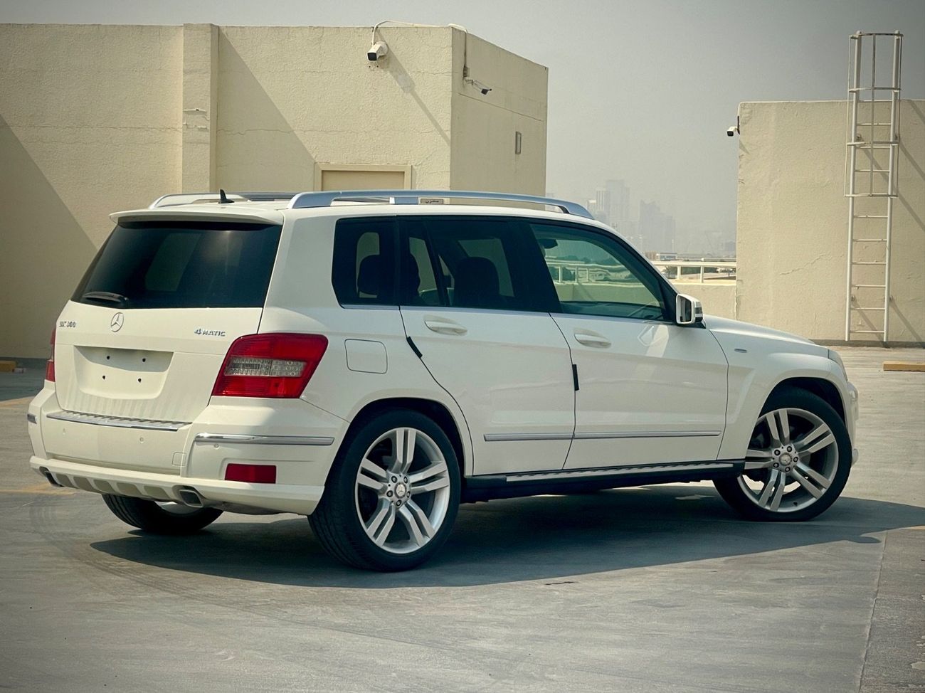 Mercedes Benz GLK300 GE Low mileage | Excellent Condition