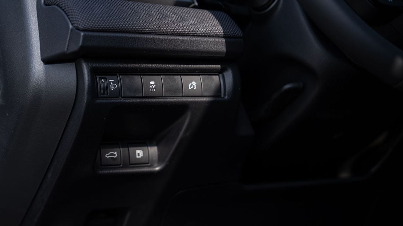 Toyota Camry LE 2.5L - Black Inside Black | Export Only