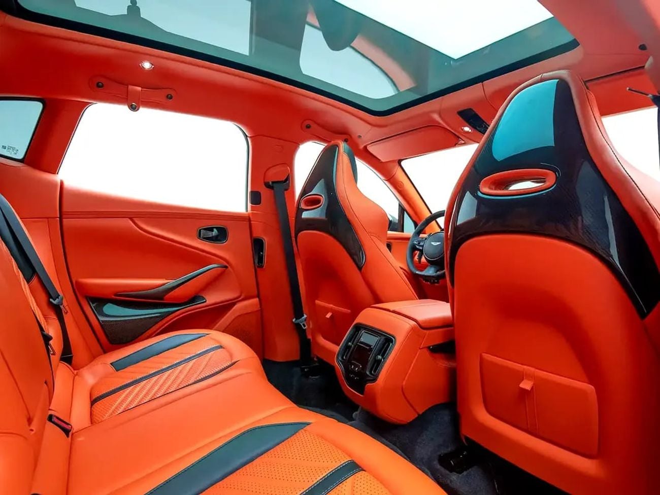 Aston Martin Dbx707 707 GCC Spec | Dealer Warranty and Full Service History