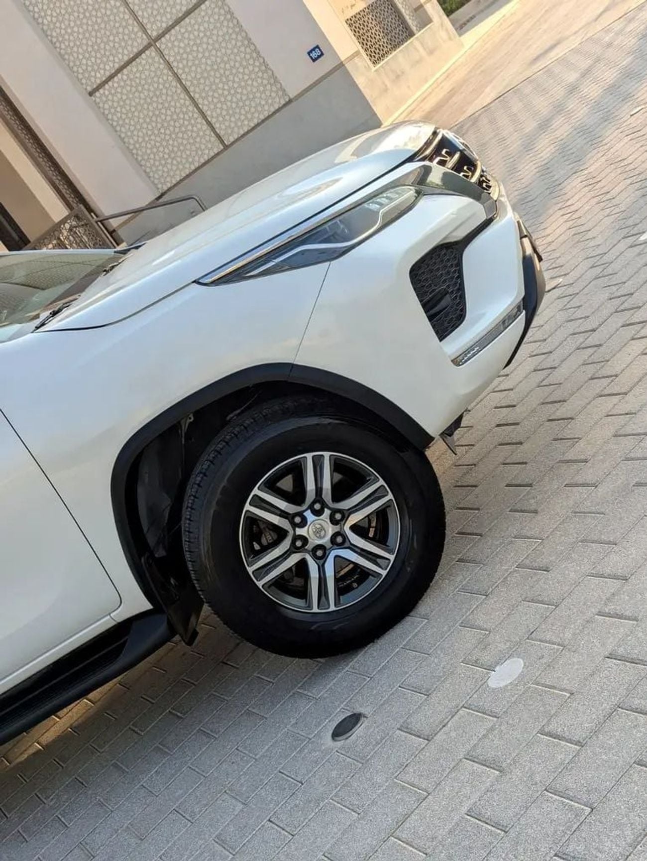 Toyota Fortuner GXR V6 4.0L | 89,185 KM | GCC Specs | Excellent Condition