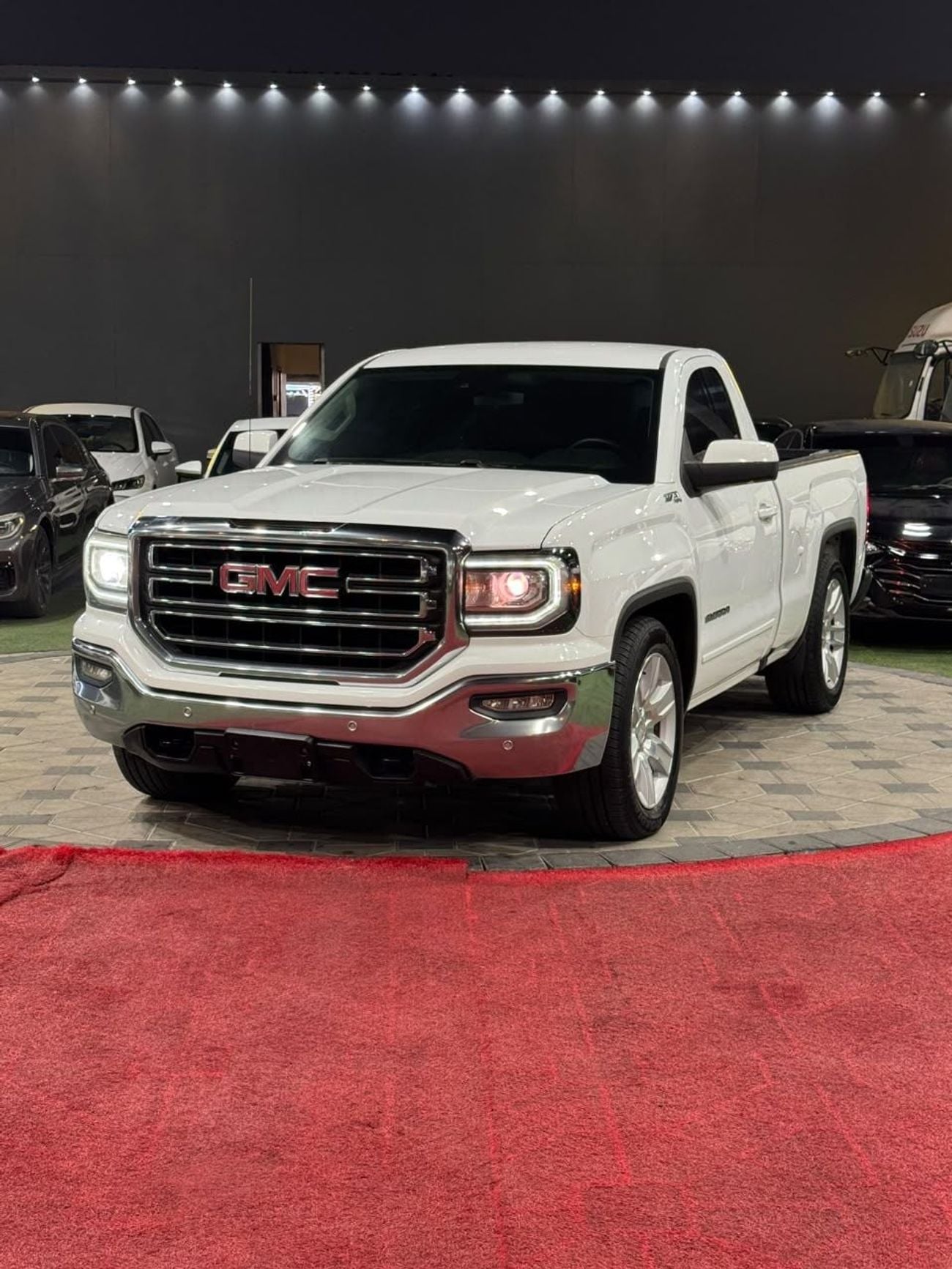 جي أم سي سييرا 1500 REG/CAB SLE Z71