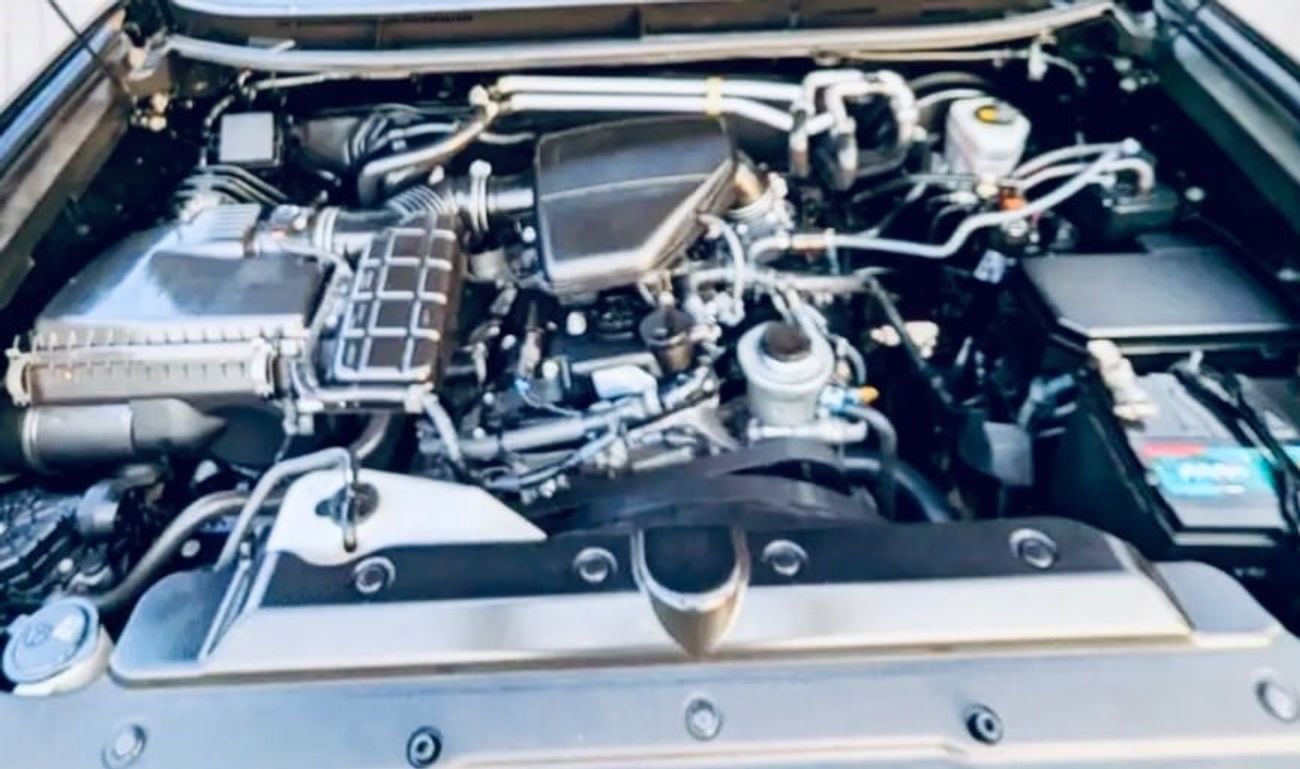 Toyota Prado TX-L 4 cylinder 2.7L Petrol