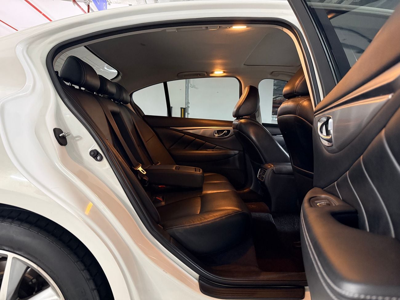 إنفينيتي Q50 PREMIUM LUXURY