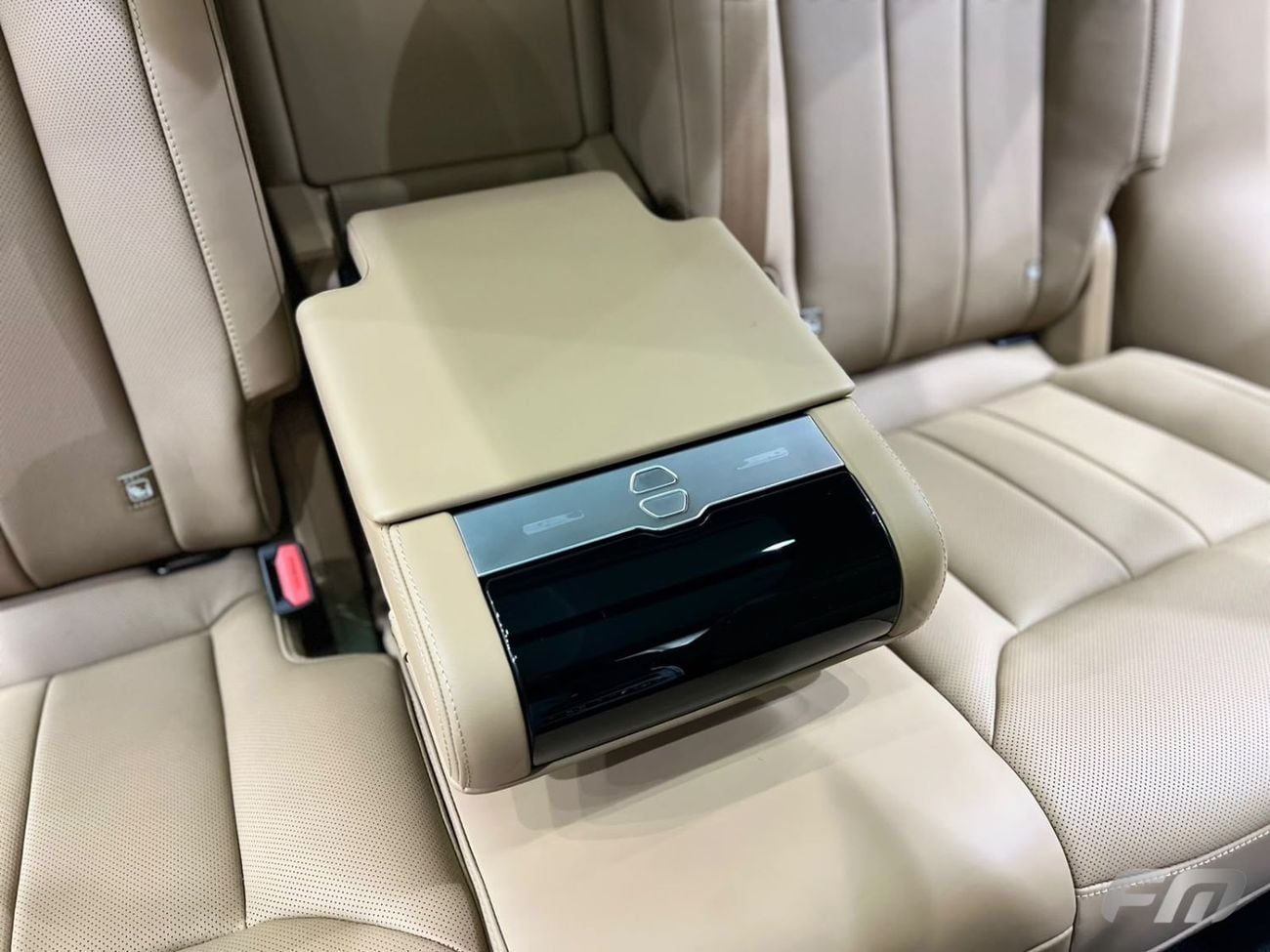Land Rover Range Rover HSE P530