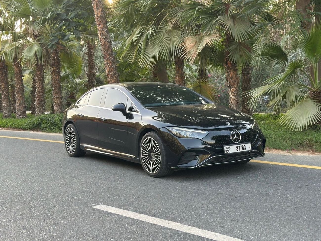 مرسيدس بنز EQE 350+ ستاندارد EQE 350 | 2023 | 4MATIC | 292HP