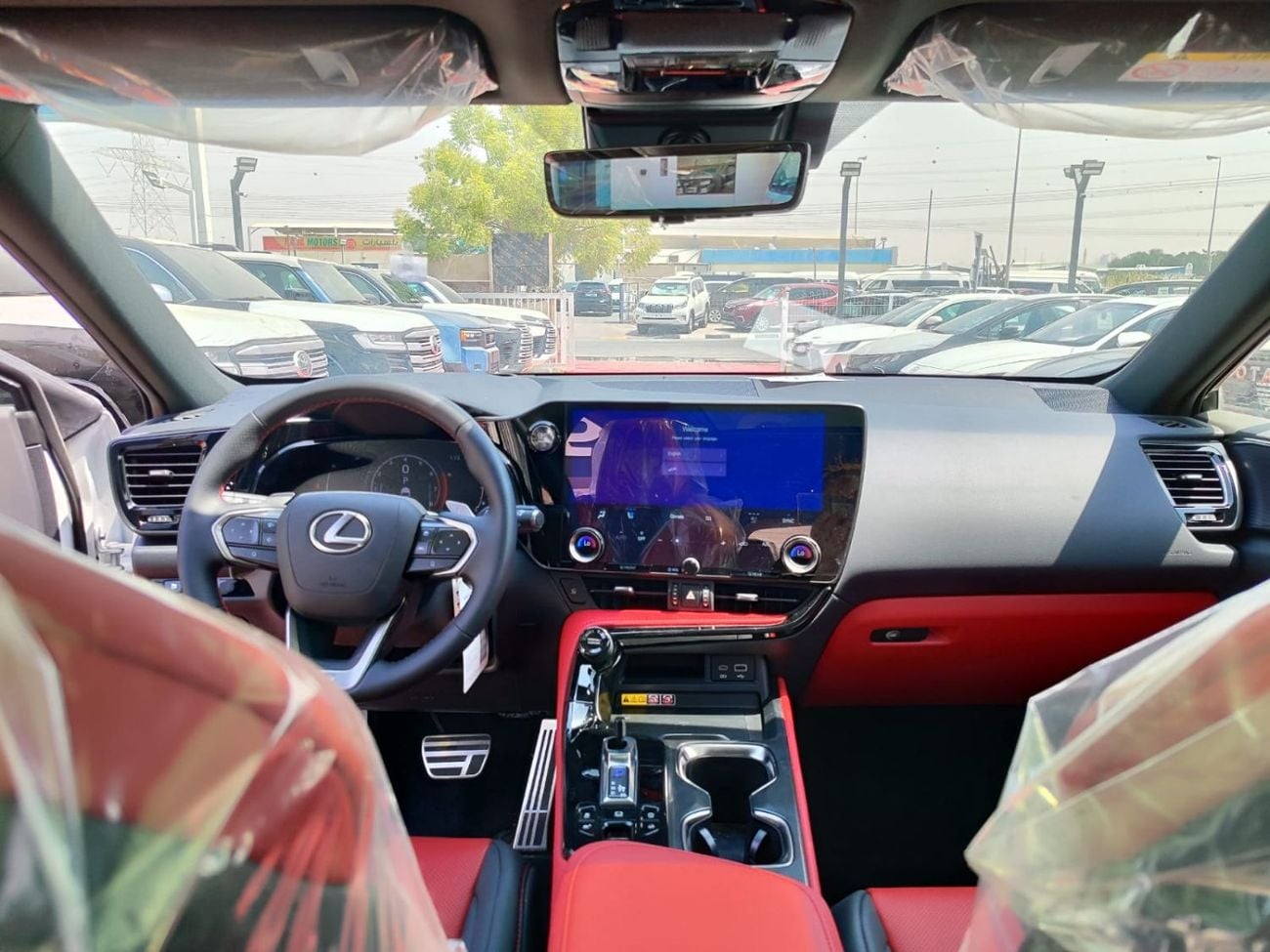 Lexus NX350 F SPORT PETROL – AUTOMATIC – GCC SPECS
