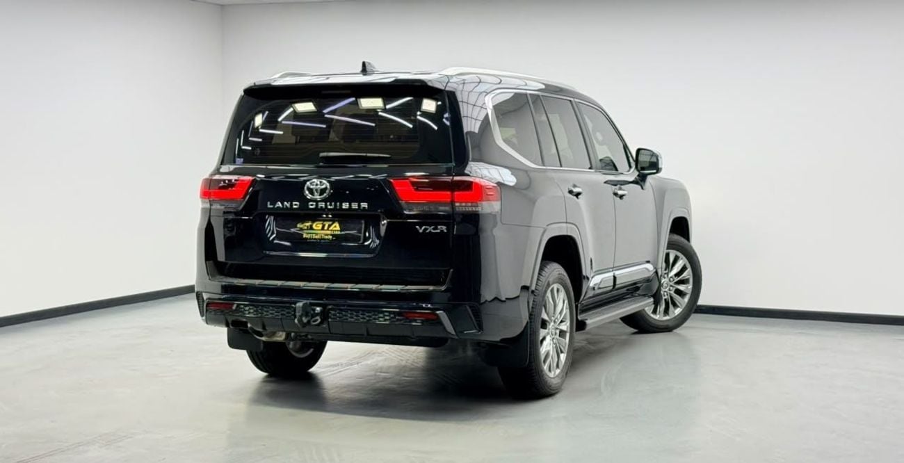 تويوتا لاند كروزر VXR 2026 Toyota Land Cruiser VXR, Toyota Warranty+Service Contract, GCC Specs.