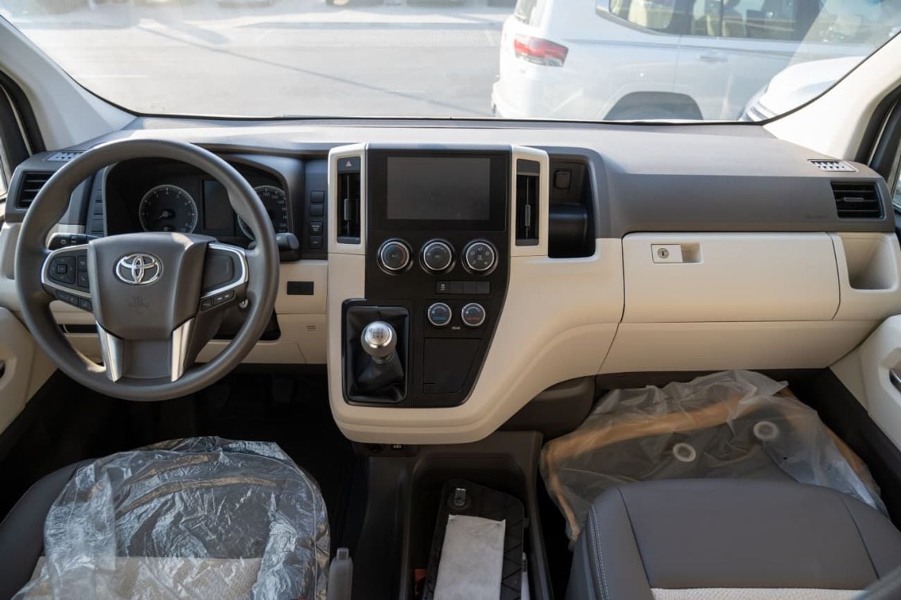Toyota Hiace GL
