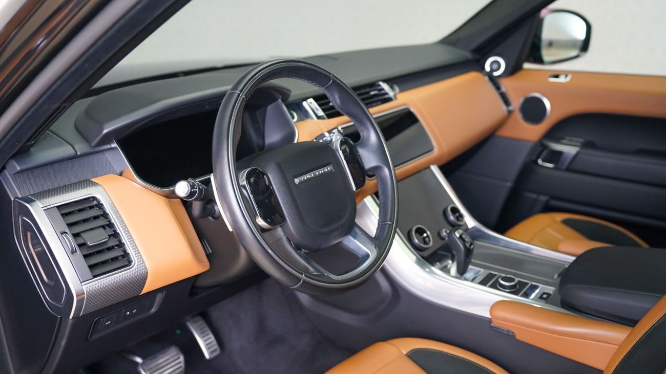 Land Rover Range Rover Sport HSE DYNAMIC