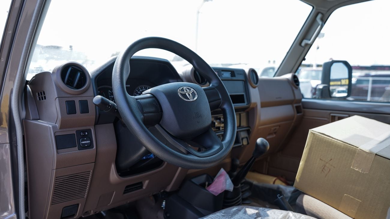 Toyota Land Cruiser 70
