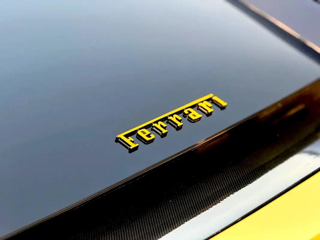 Ferrari 812 SUPERFAST INTERIOR & EXTERIOR CARBON | AFTERMARKET EXHAUST | 812 SUPERMARKET