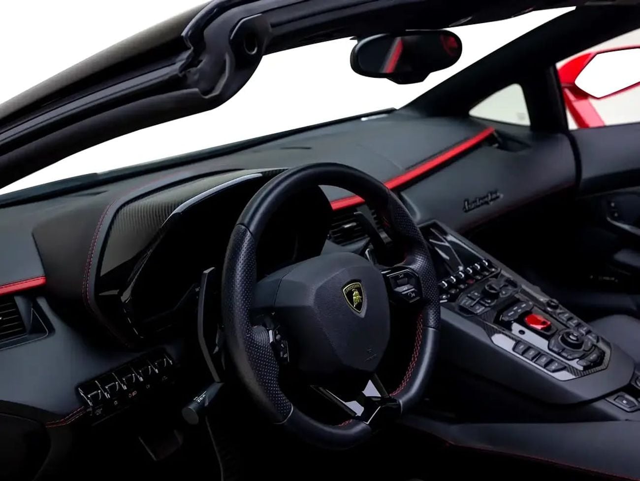 Lamborghini Aventador Roadster Roadster | GCC Spec