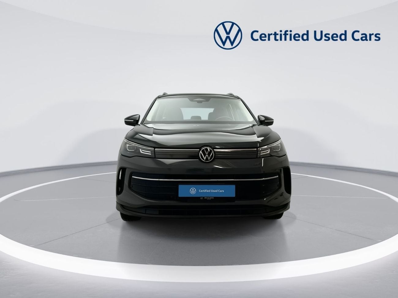 Volkswagen Tiguan LIFE Tiguan Life 1.4L | Rear Camera | 3-Zone Climatronic | Ambient Lighting | Leather Steering Wheel | Di