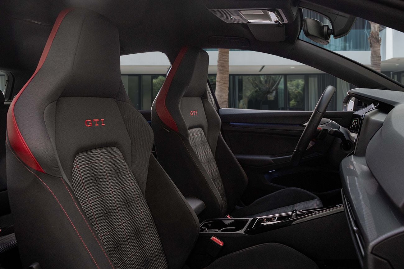 Volkswagen Golf GTI Base Golf GTI Base | 2,155 P.M | 0% Downpayment | Perfect Condition!