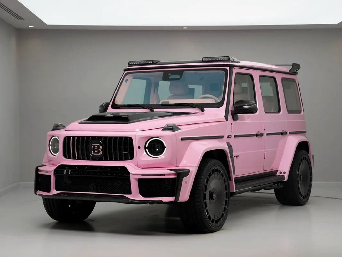 Mercedes Benz G63 AMG STANDARD EXCLUSIVE G63 AMG | WARRANTY | Pink Leather Interior | Carbon Exterior Package
