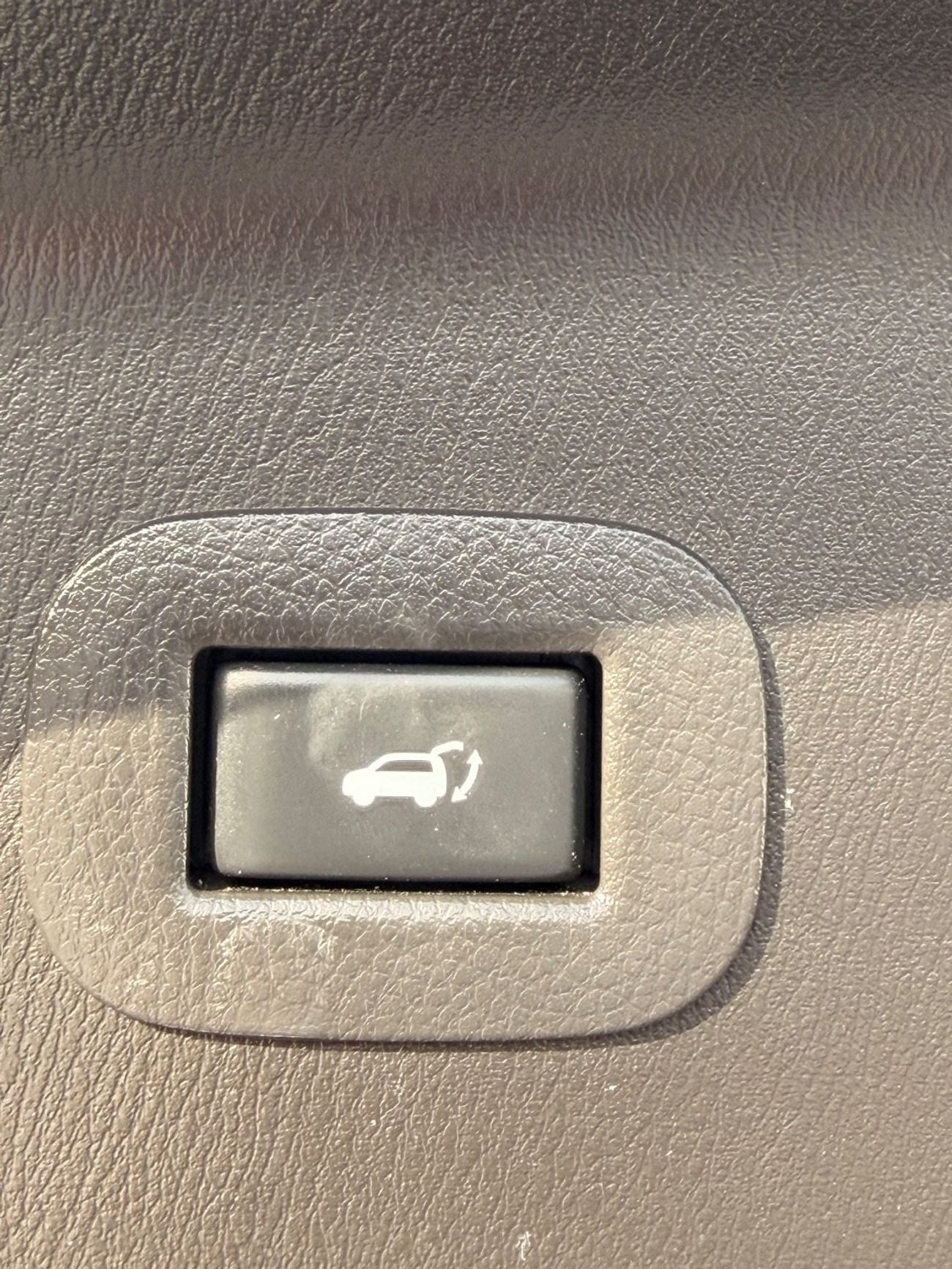 Infiniti QX80 LUXURY 4WD Full option