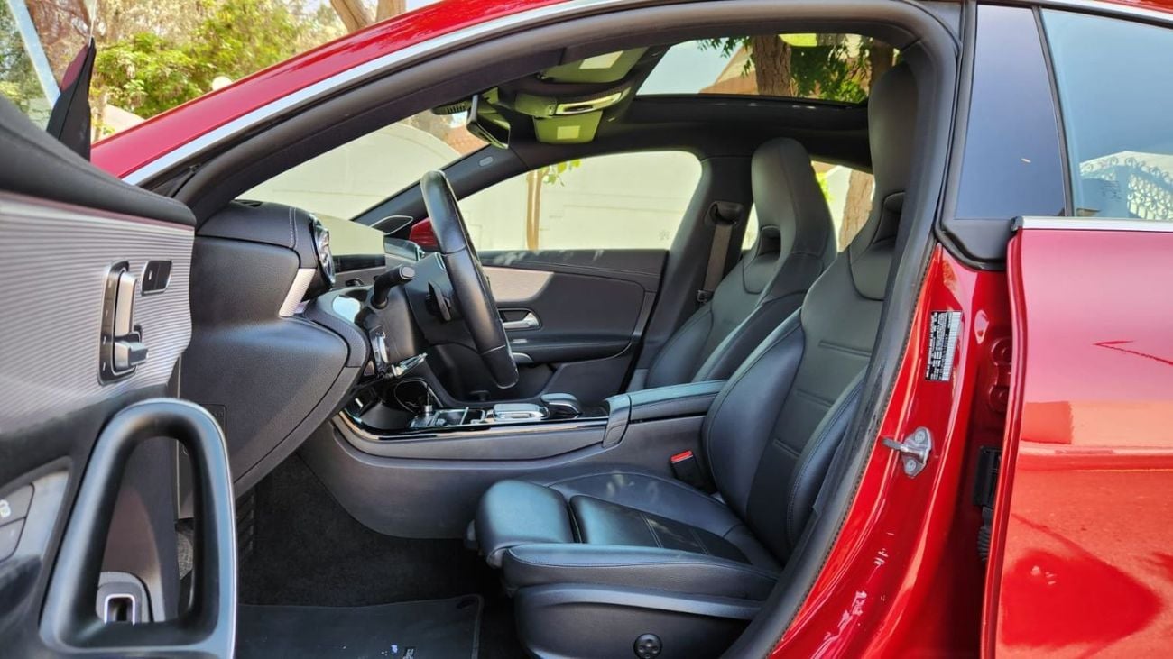 Mercedes Benz CLA250 Premium +