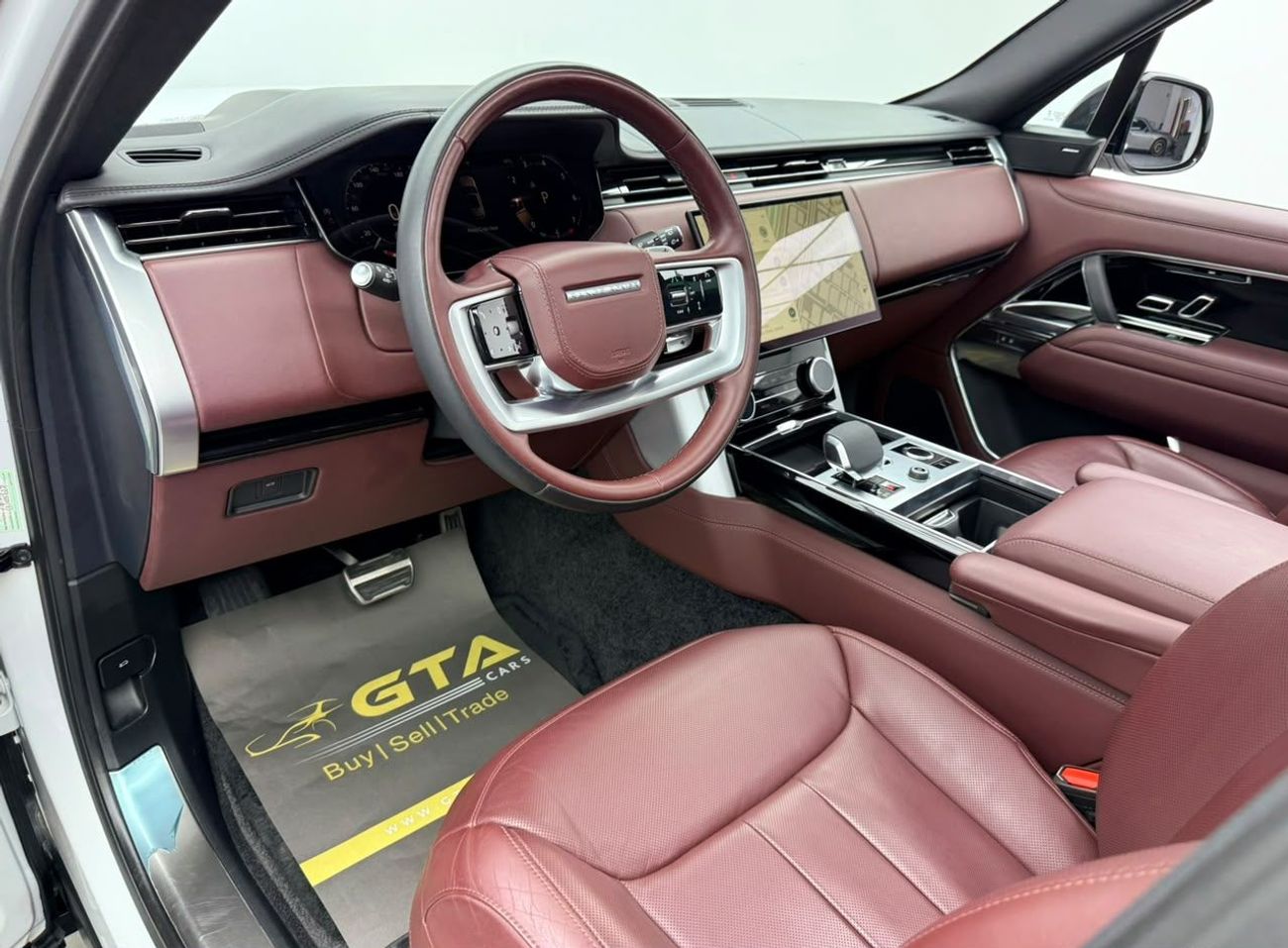 لاند روفر رينج روفر HSE P530 رينج روفر HSE P530 موديل 2023، ضمان رينج روفر حتى 2028، سجل صيانة كامل لدى رينج روفر، حالة ممتازة، خ