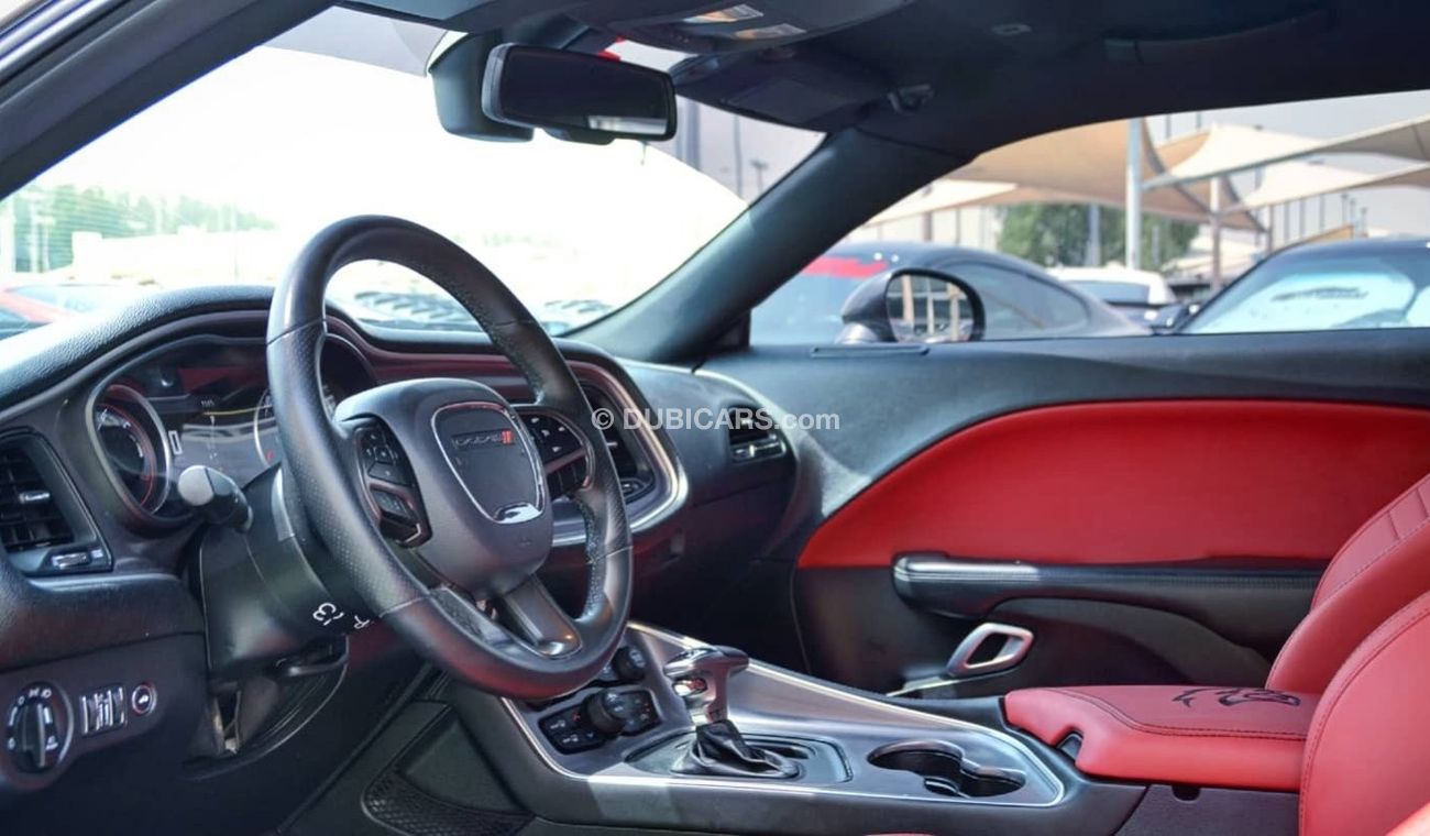 Dodge Challenger SOLD!!!!!Challenger R/T Hemi V8 5.7L 2019/ Original AirBags/ Leather Interior/ Excellent Condition