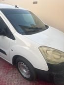 بيجو بارتنر STANDARD