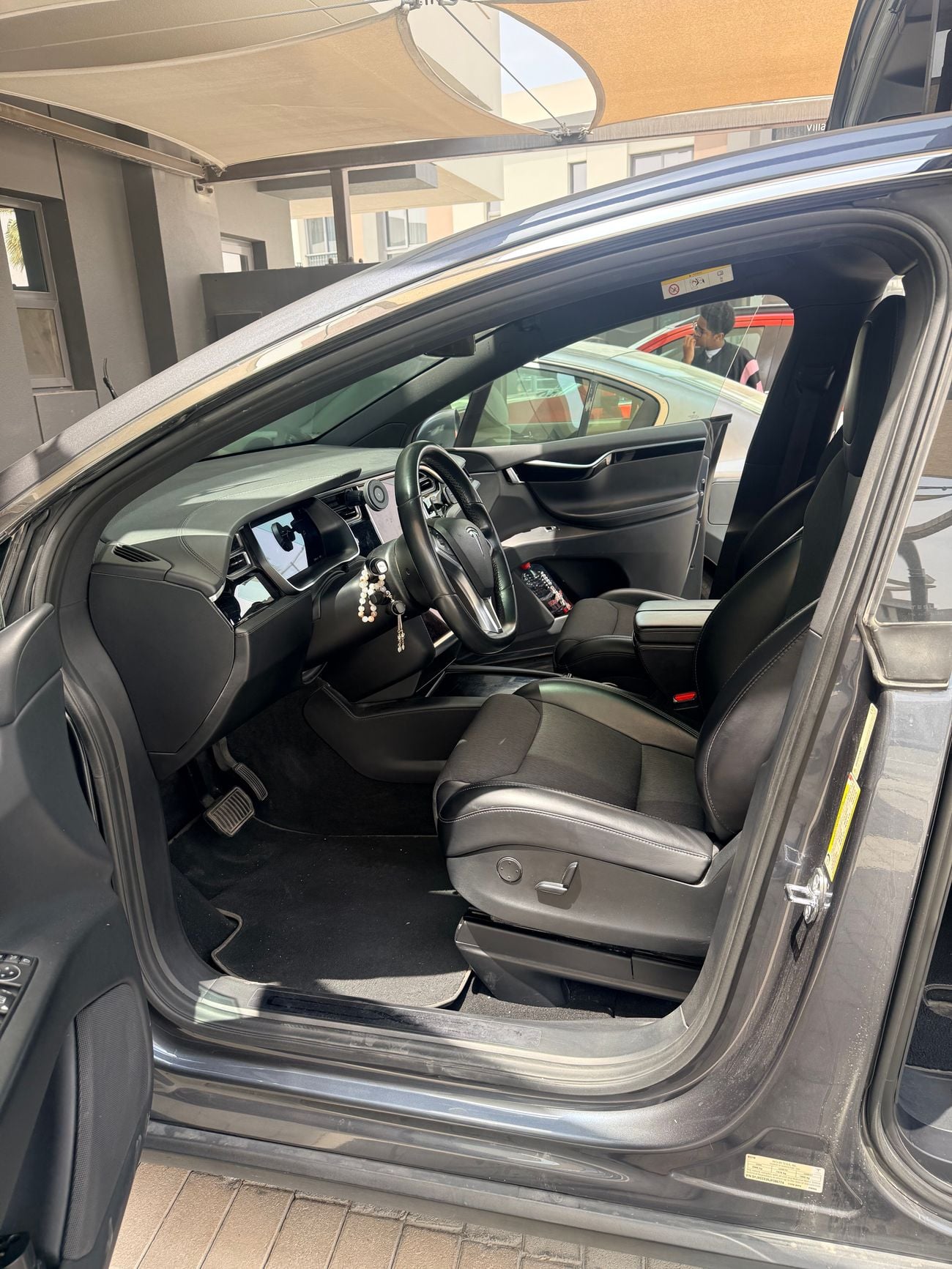Tesla Model X 75D