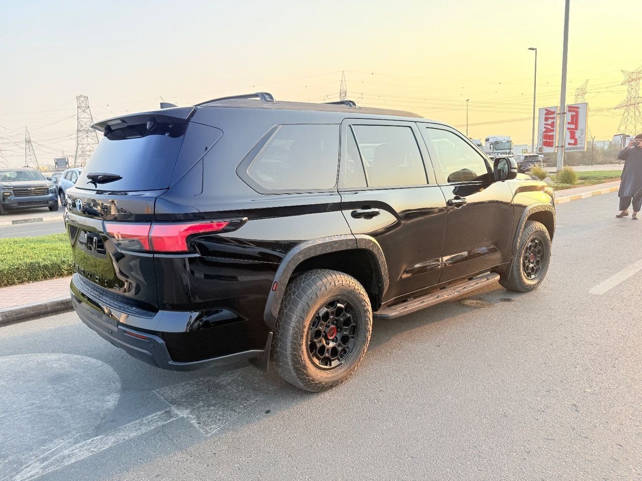 Toyota Sequoia HYBRID