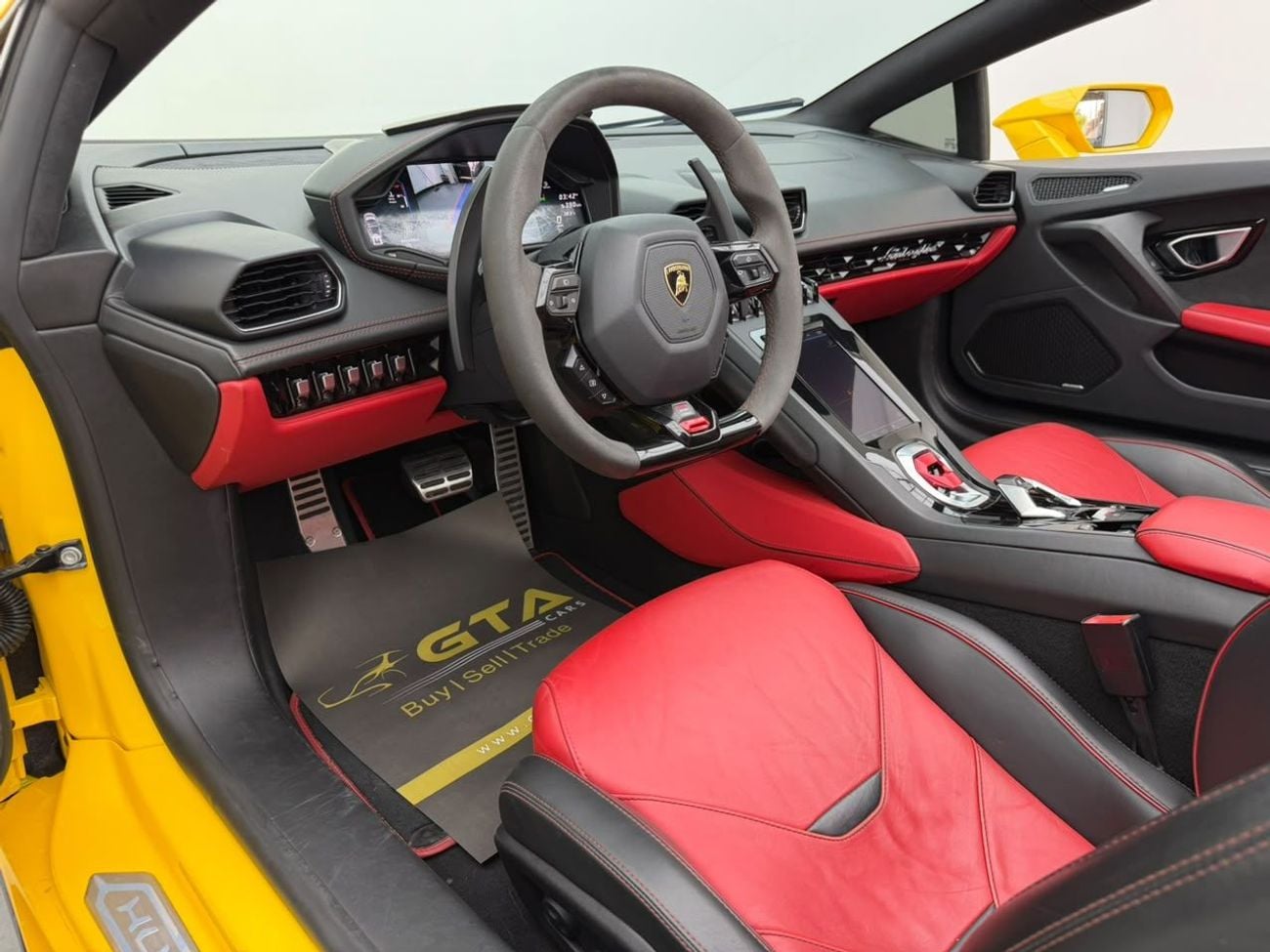Lamborghini Huracan EVO SPYDER