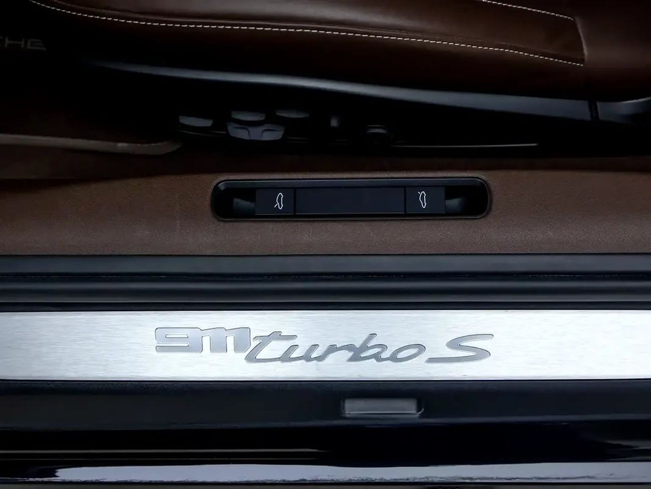 Porsche 911 TURBO S | GCC Spec | Under Warranty and Full Dealer History